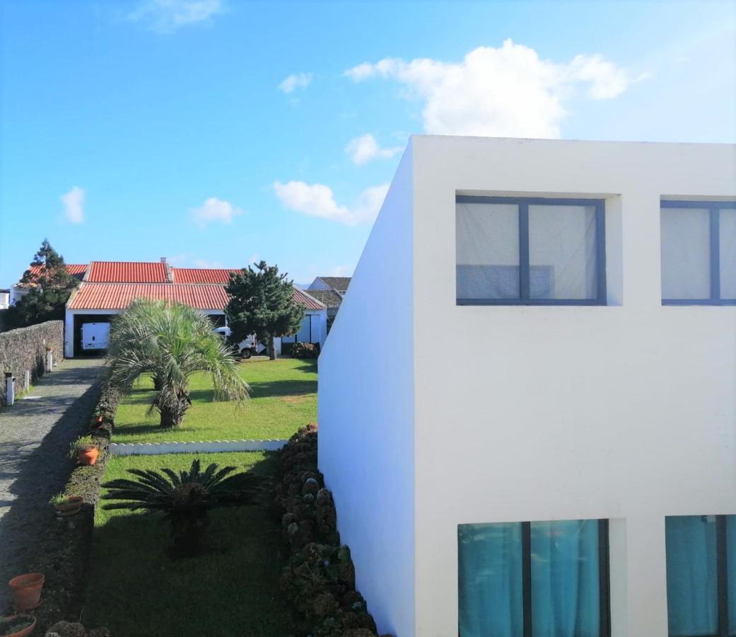 Surf & Guest Lorena'S House Рибейра-Гранди Экстерьер фото