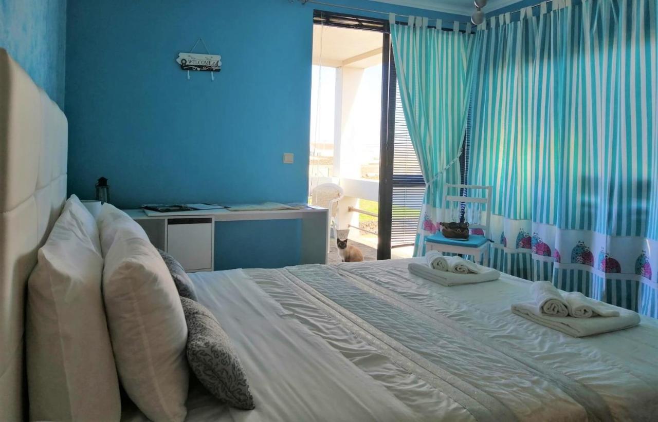 Surf & Guest Lorena'S House Рибейра-Гранди Экстерьер фото